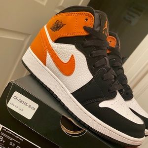 JORDAN 1 SHATTERED BACKBOARD MID